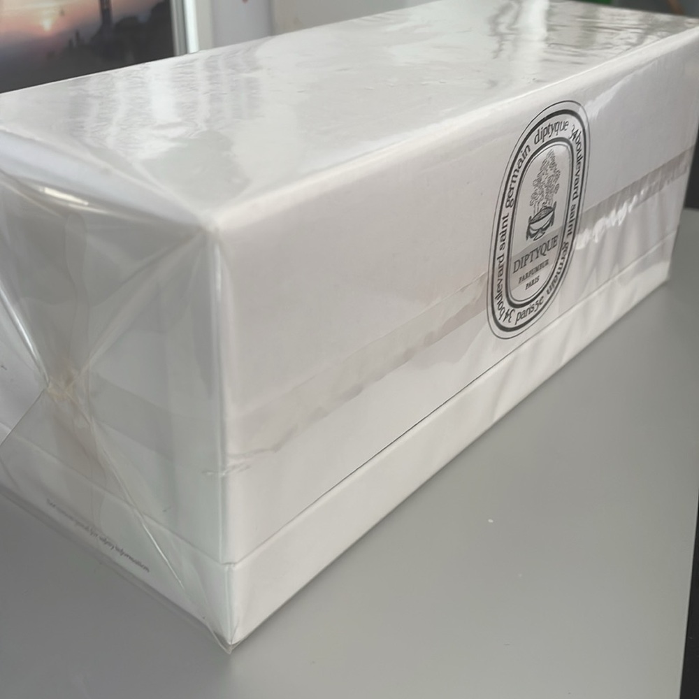 Diptyque Candle Discovery Set of three each 2.4 oz Diptyque Roses Baies Figuier